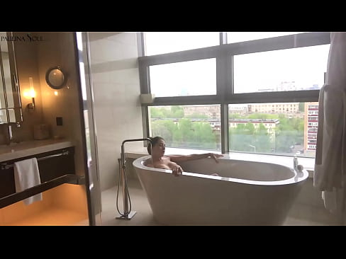 ❤️ Hiiglaslik beib kirglikult oma tussu riivimas vannitoas ❤️❌ Pornovideo at porn et.higlass.ru